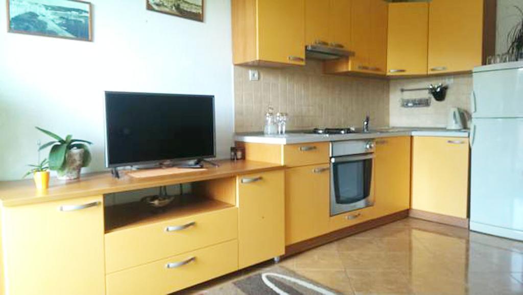 Apartments Mira Makarska Quarto foto